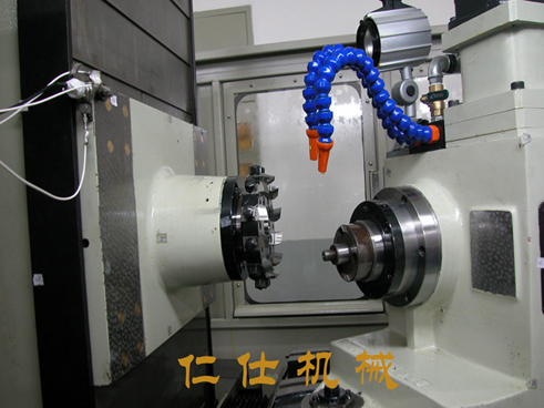 數(shù)控滾齒 - 副本.jpg